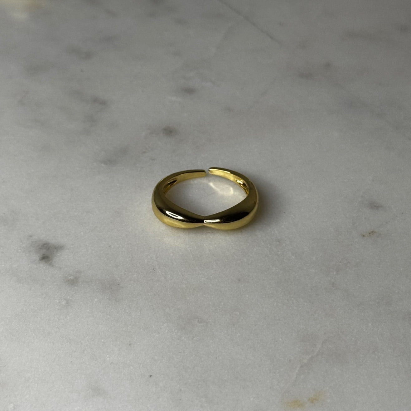 Arc Ring